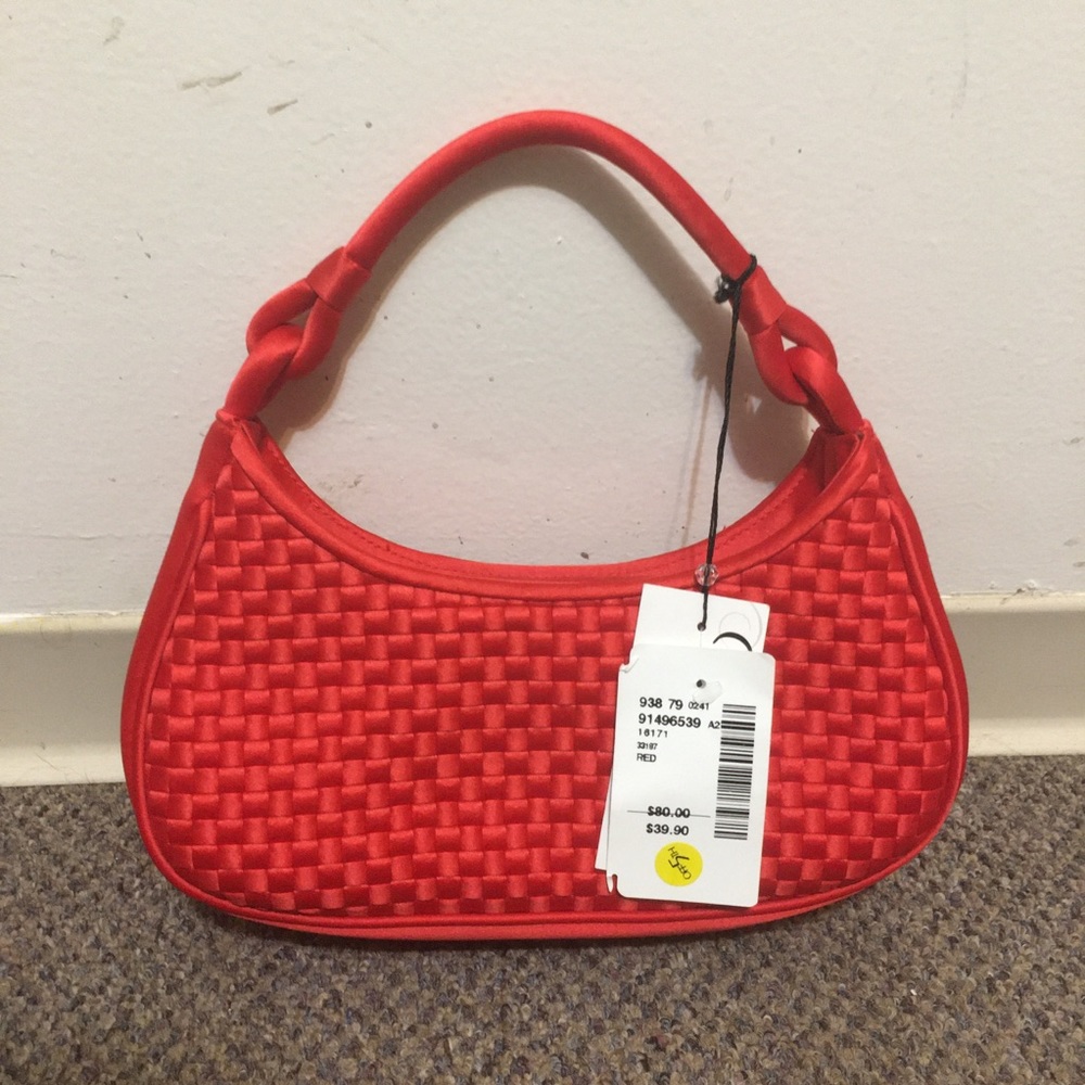 ❤️🆕Saks Fifth Avenue Vanessa Purse❤️